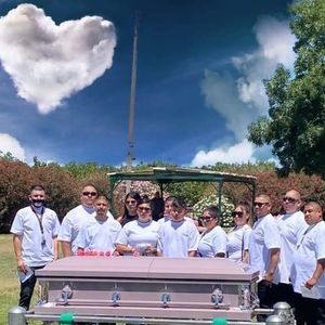 Meet your Posher, Nikki michael